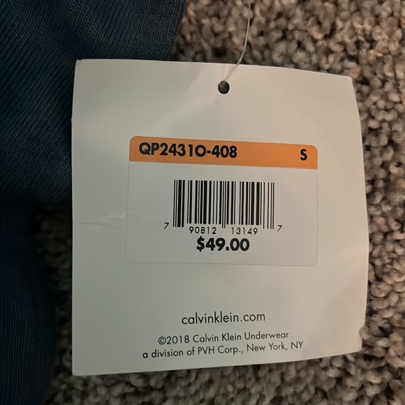 calvin klein navy joggers nwt never worn - Picture 3 of 4
